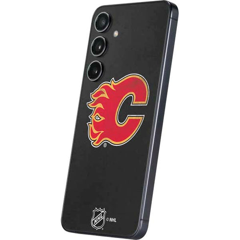 NHL Calgary Flames Distressed Galaxy S25 Skin